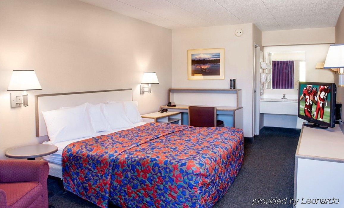 Red Roof Inn Michigan City Bagian luar foto